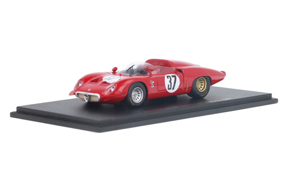 Alfa Romeo T33 1/16スケールモデル Alfa Romeo T33 | House of Modelcars