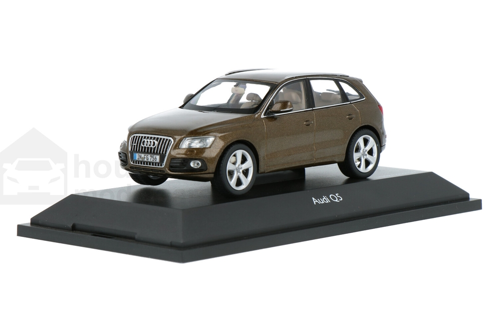 Audi q5 miniature store
