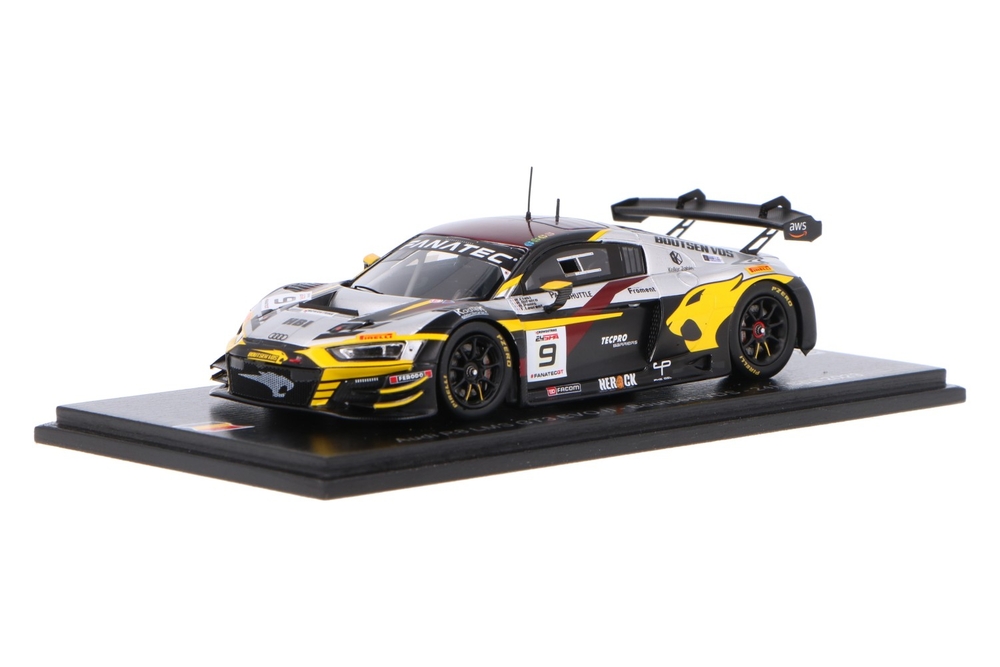 Audi-R8-LMS-GT3-EVO-II-SB724_13159580006727244Frank PendersAudi-R8-LMS-GT3-EVO-II-SB724_Houseofmodelcars_.jpg