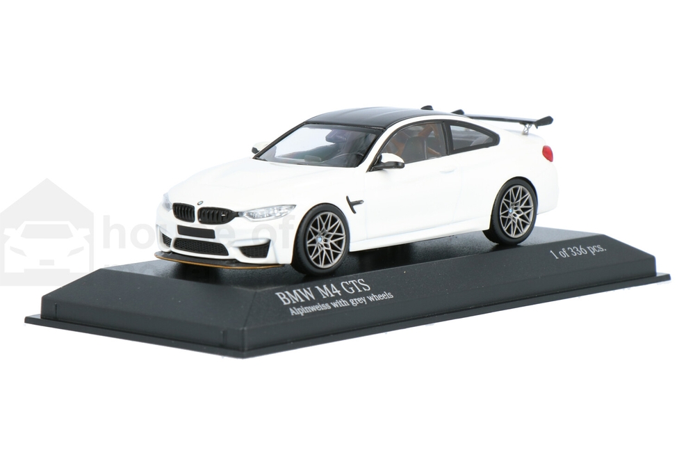 ミニカー 1/18 BMW M4 GTS F82 /minichamps Minichamps provides the BMW M4 GTS from 1:18