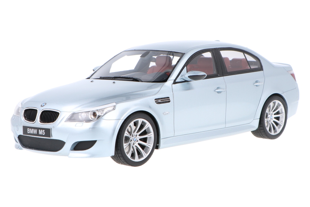 【訳あり】1/18 BMW E60 M5 OT426 訳あり】1/18 BMW E60 M5 OT426 1/18 BMW M5 (E60) 2008 Silver Resin