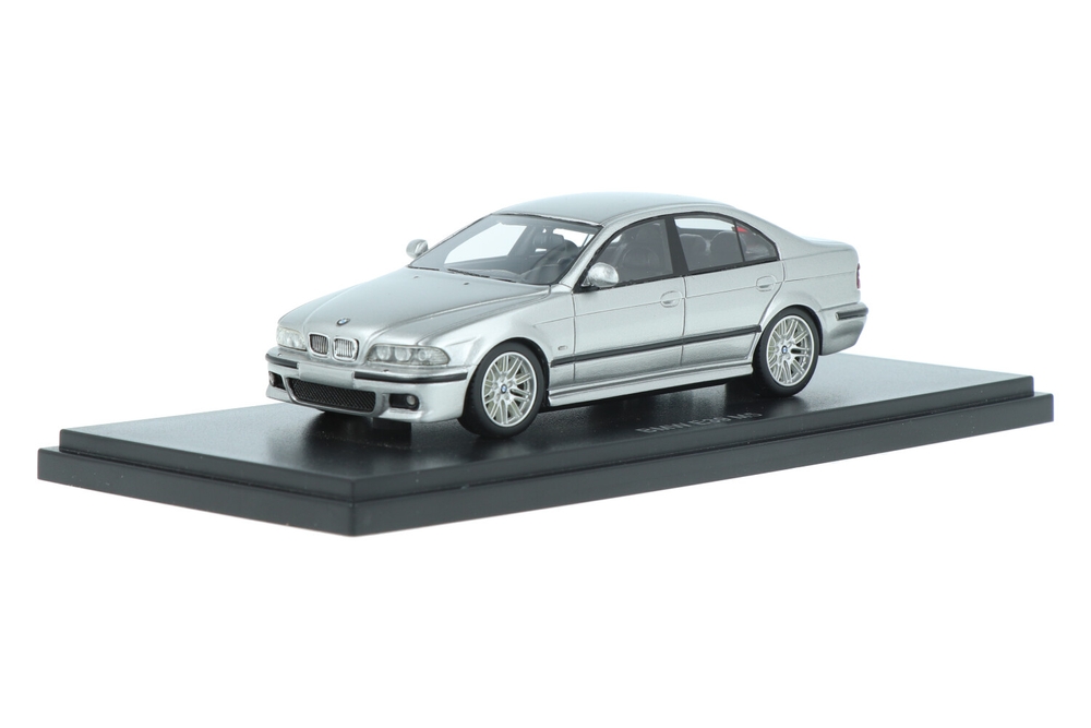 大学 割引 BMW Modelcars of House | (E39) M5 乗用車