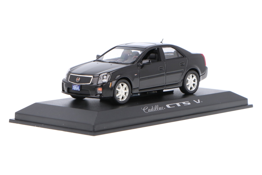 1/43 キャデラックCTSV Cadillac CTS-V (Luxury-Collectibles) 1:43 - Minicarweb