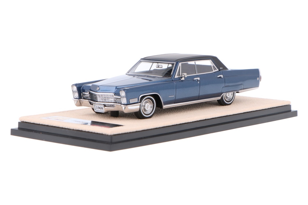 Cadillac Fleetwood Brougham Emperor | House of Modelcars