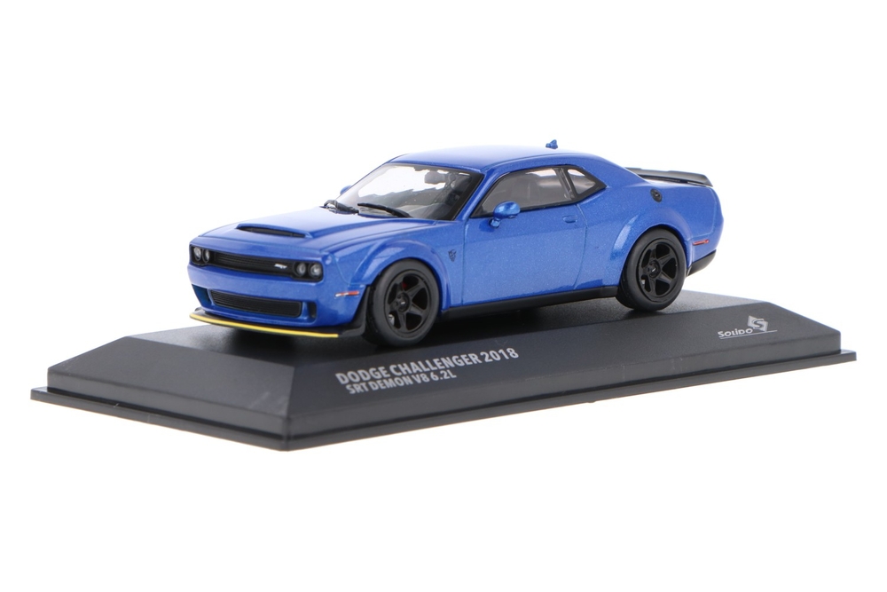 Dodge-Challenger-SRT-S4310305_13153663506025709Frank PendersDodge-Challenger-SRT-S4310305_Houseofmodelcars_.jpg