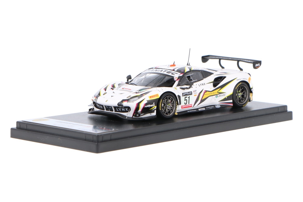 Ferrari-488-GT3-LSRC151_13159580006142870Frank PendersFerrari-488-GT3-LSRC151_Houseofmodelcars_.jpg