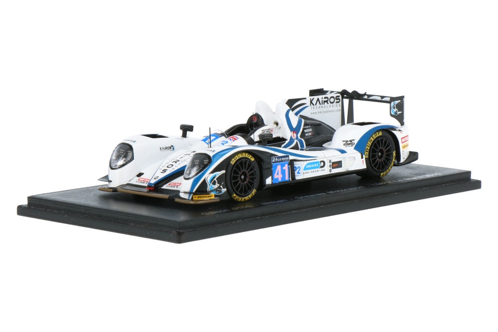 Gibson 015S Nissan | House of Modelcars