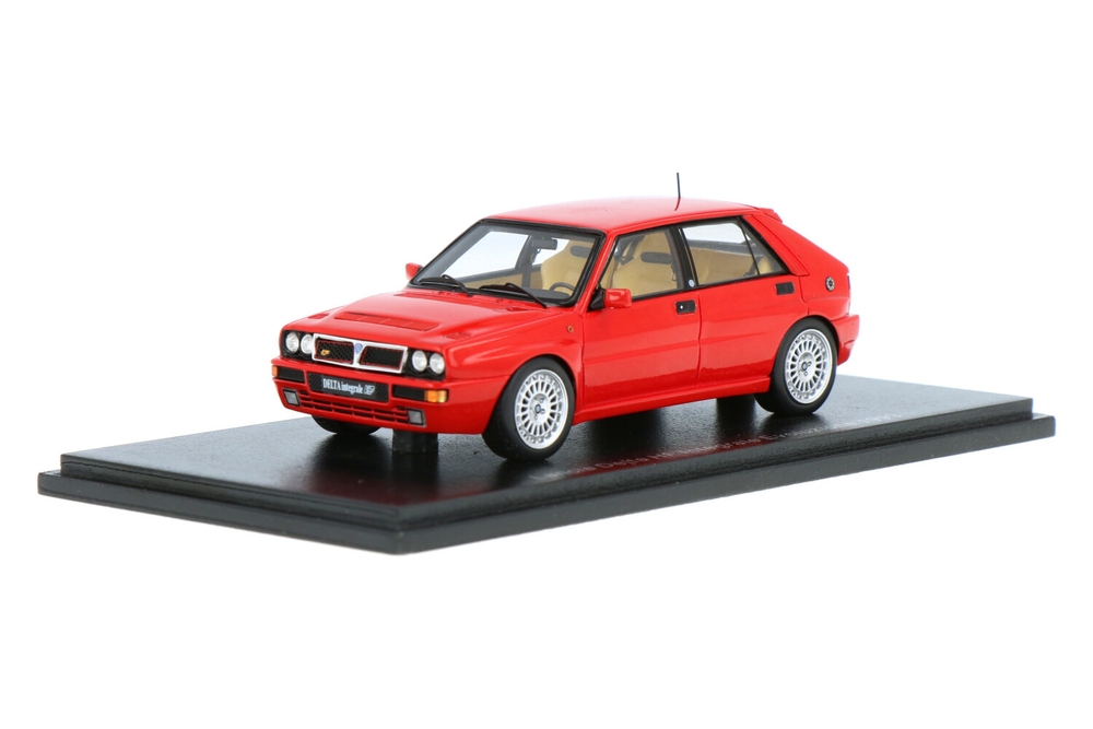 Lancia Delta HF Integrale Evoluzione | House of Modelcars