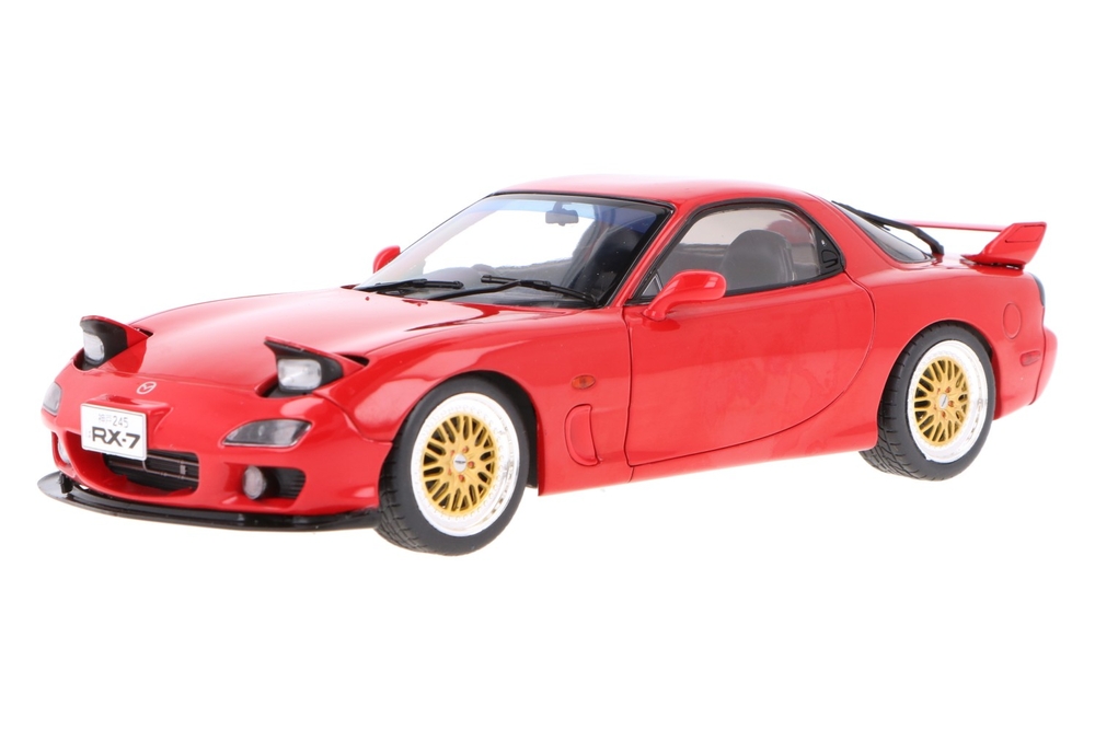 Mazda RX-7 Type RS (FD35) RHD | House of Modelcars
