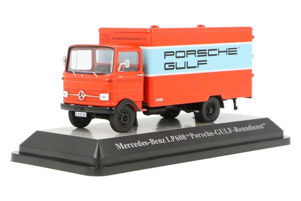 Mercedes-Benz LP608 