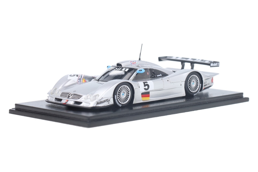 Mercedes-Benz CLR | House of Modelcars