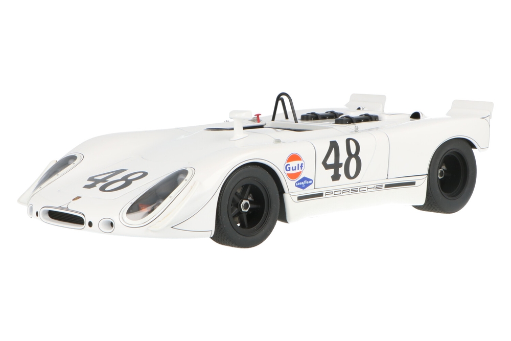 オートアート製 ポルシェ908／2 スティーブ•マックィーン仕様 1