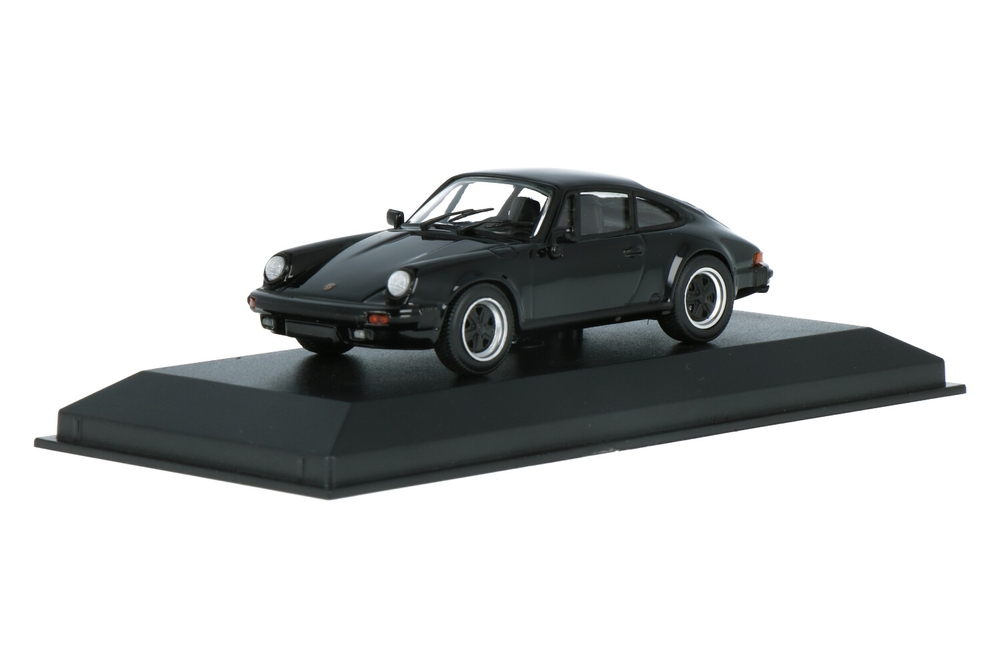 【MAXICHAMPS】Porsche 911 Carrera S Porsche 911 991 Carrera S 2012 orange diecast modelcar 60221