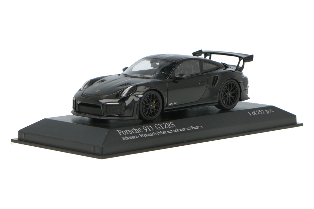 Porsche 911 GT2 RS Weissach-Package | House of Modelcars