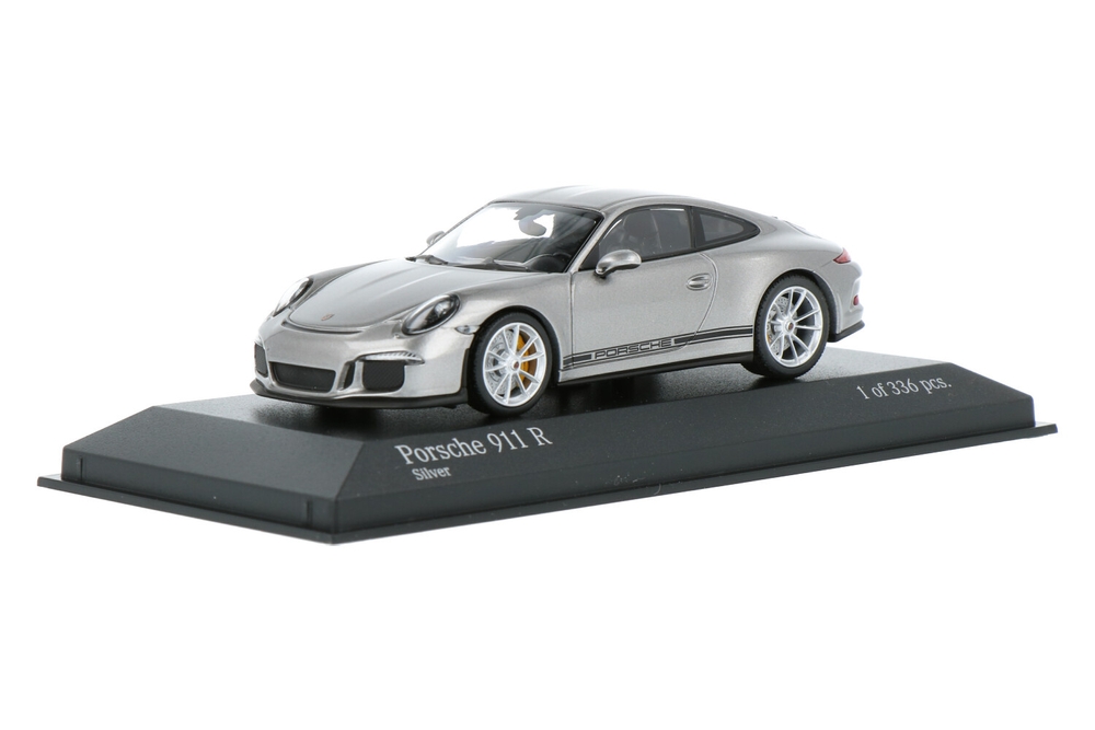 Porsche 911 RSR-19 Type 991 24h Le Mans 2022 N°93 1/18 Spark 18S823