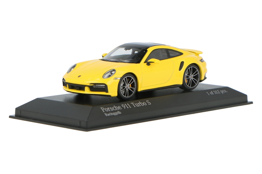 UT Models Porsche turbo S イエロー 1:18 絶版 UT Models Porsche turbo S イエロー 1:18 絶版 Porsche 911 / 993