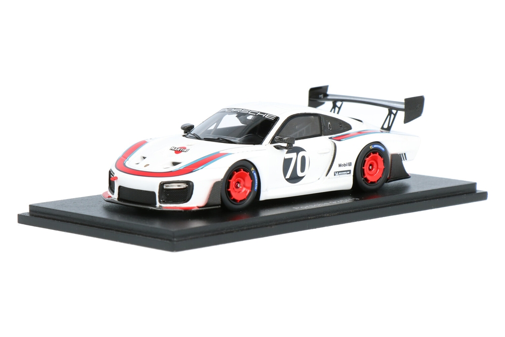 ミニカー spark（ スパーク ）ポルシェ 935/19 MARTINI