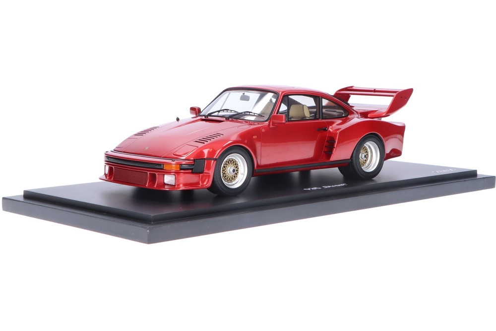 Porsche-935-Street-WAP0210890PTAG_1315WAP0210890PTAGFrank PendersPorsche-935-Street-WAP0210890PTAG_Houseofmodelcars_.jpg