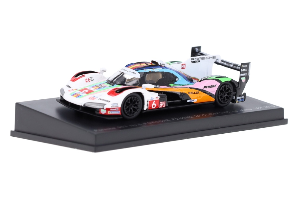 Porsche-963-Penske-Y301_13159580006133014Frank PendersPorsche-963-Penske-Y301_Houseofmodelcars_.jpg