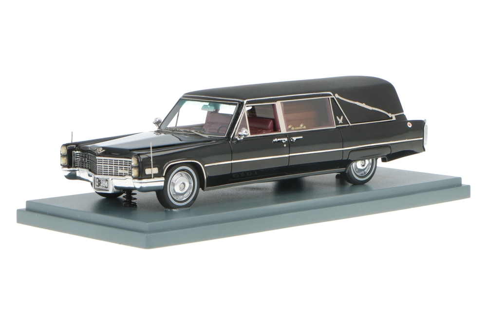 Cadillac S S Landau Hearse House of Modelcars