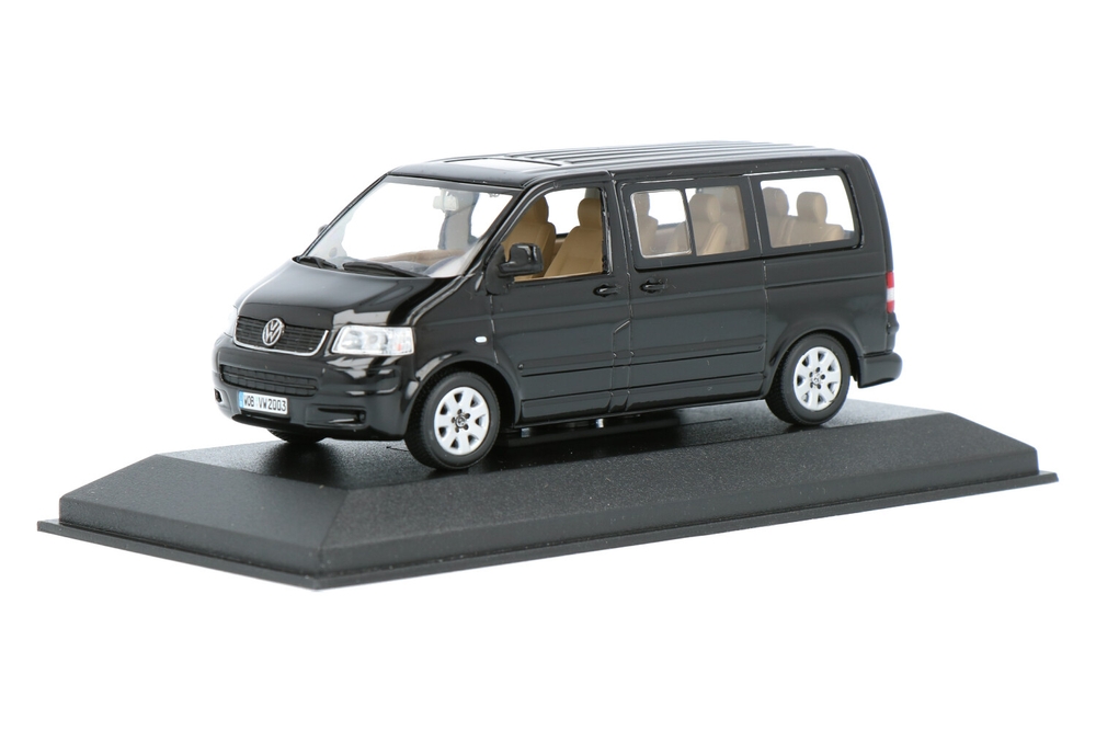 Volkswagen Multivan | House of Modelcars