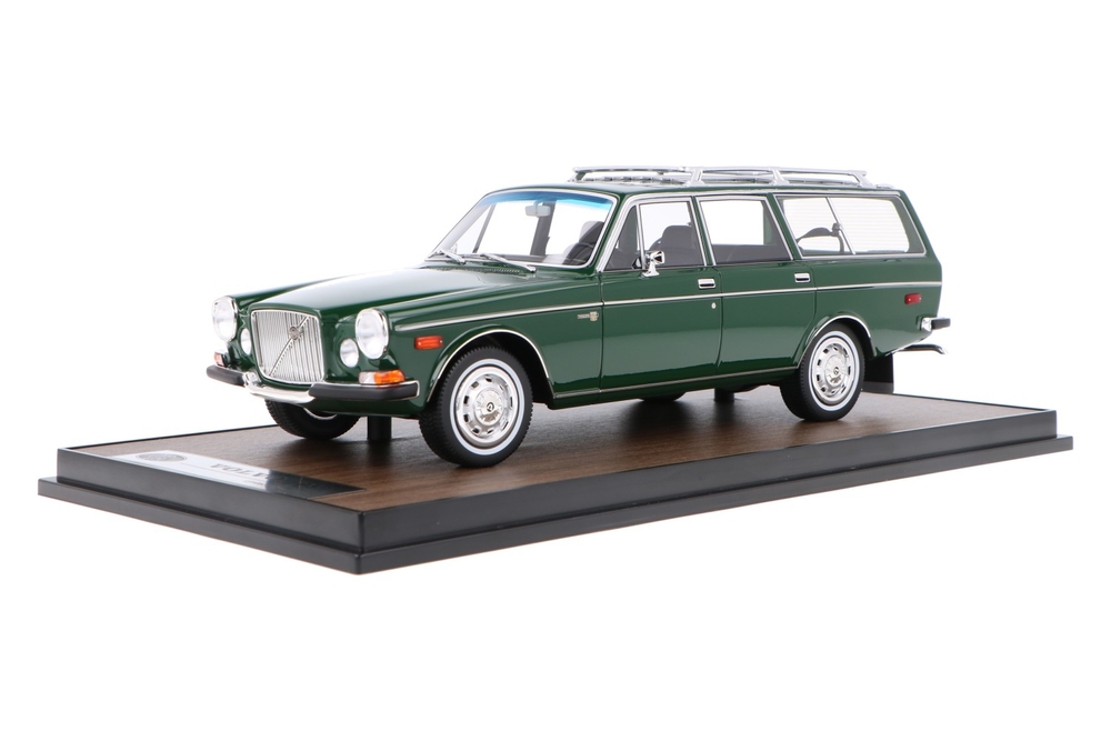 Volvo-165-RM-0004_13157445902893832Frank PendersVolvo-165-RM-0004_Houseofmodelcars_.jpg