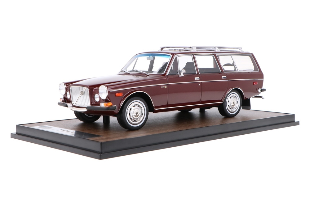 Volvo-165-RM-0005_13157445902893849Frank PendersVolvo-165-RM-0005_Houseofmodelcars_.jpg