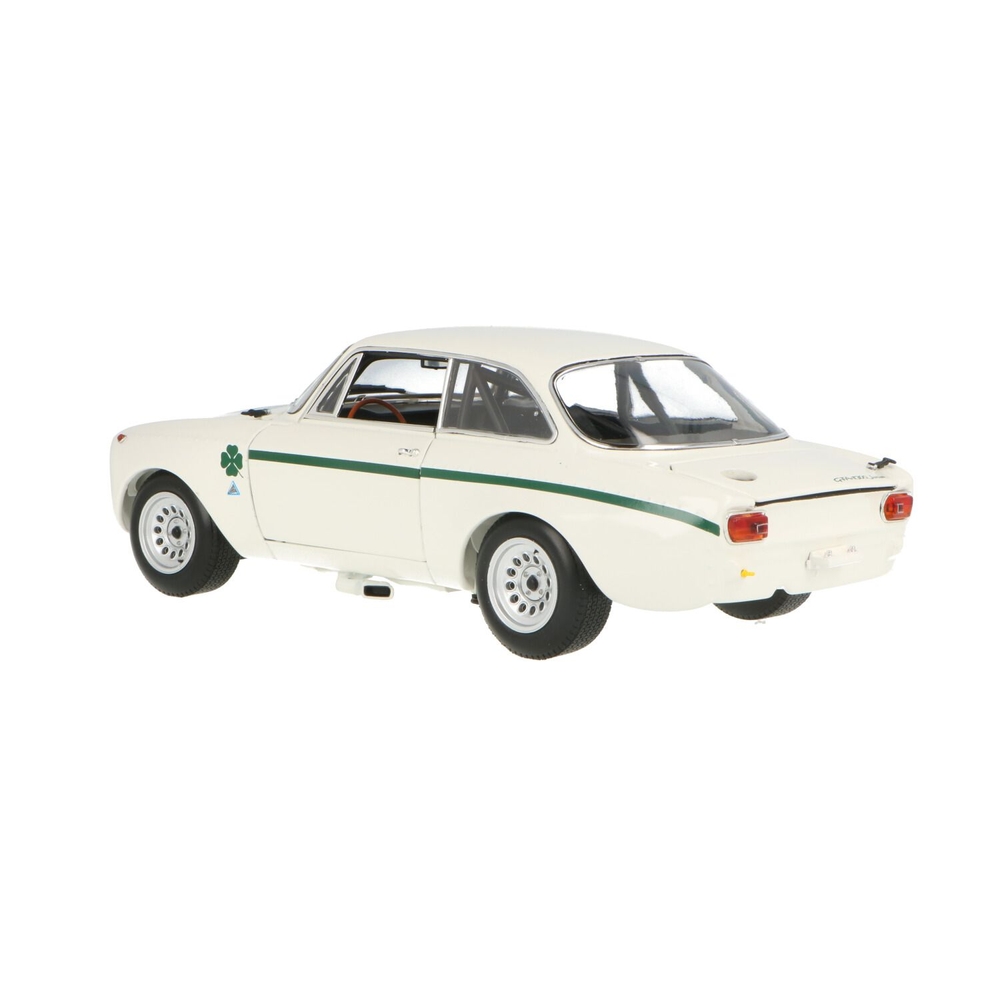 Alfa Romeo GTA 1300 Junior | House of Modelcars