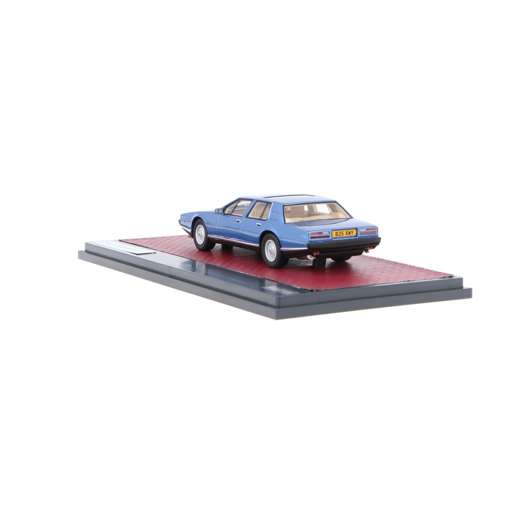 Aston Martin Lagonda Series 2 | House of Modelcars
