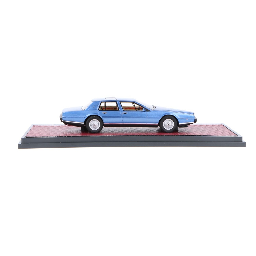 aston-martin6097543.jpg