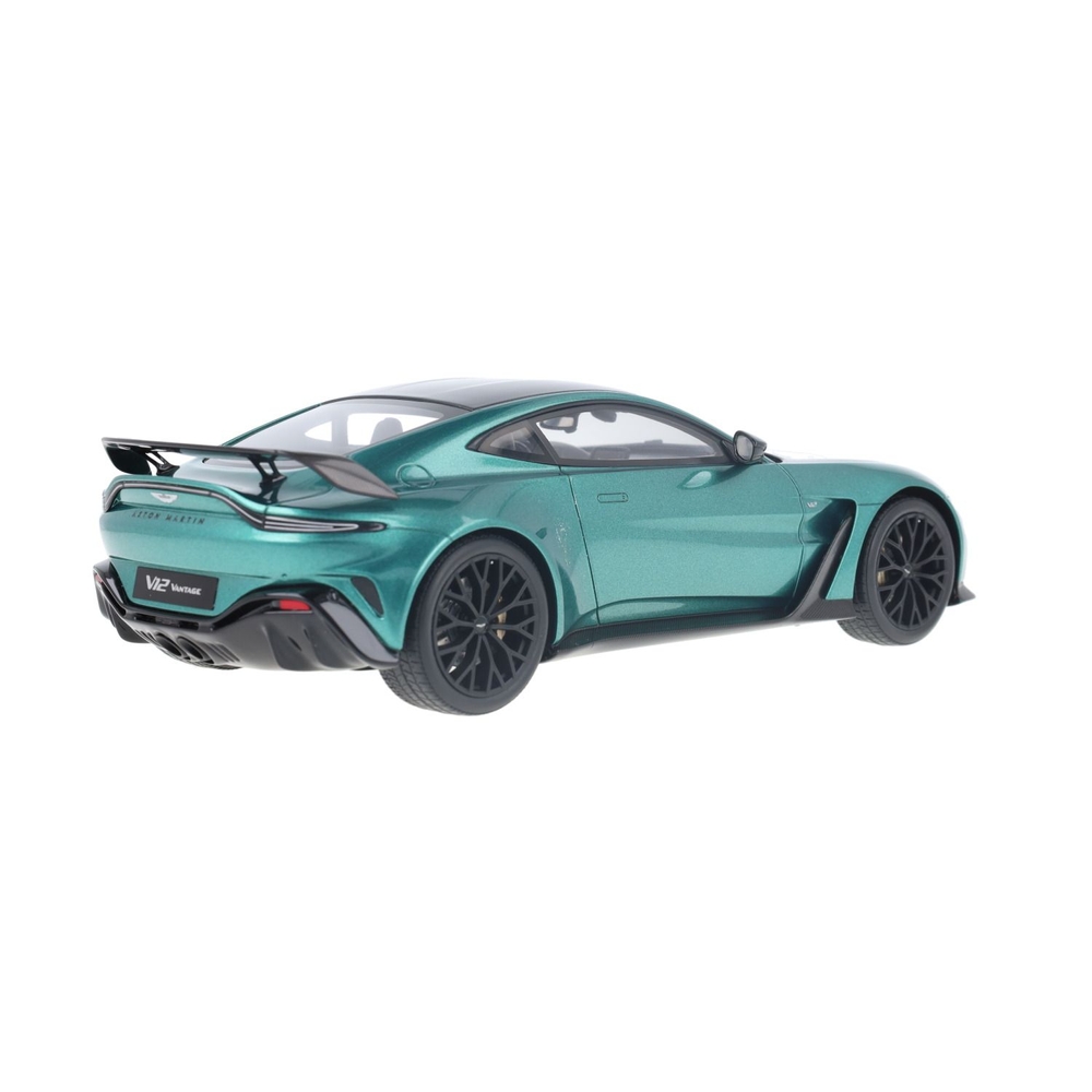 Aston Martin V12 Vantage Racing Green | House of Modelcars