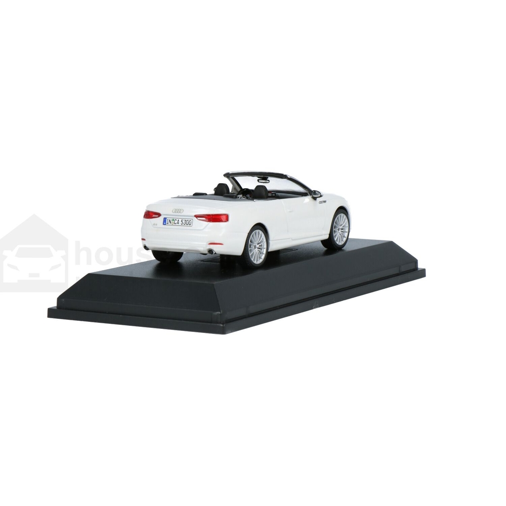 Spark 1:43 Audi A5 Cabriolet Baujahr 2017 gotlandgrün 5011705333