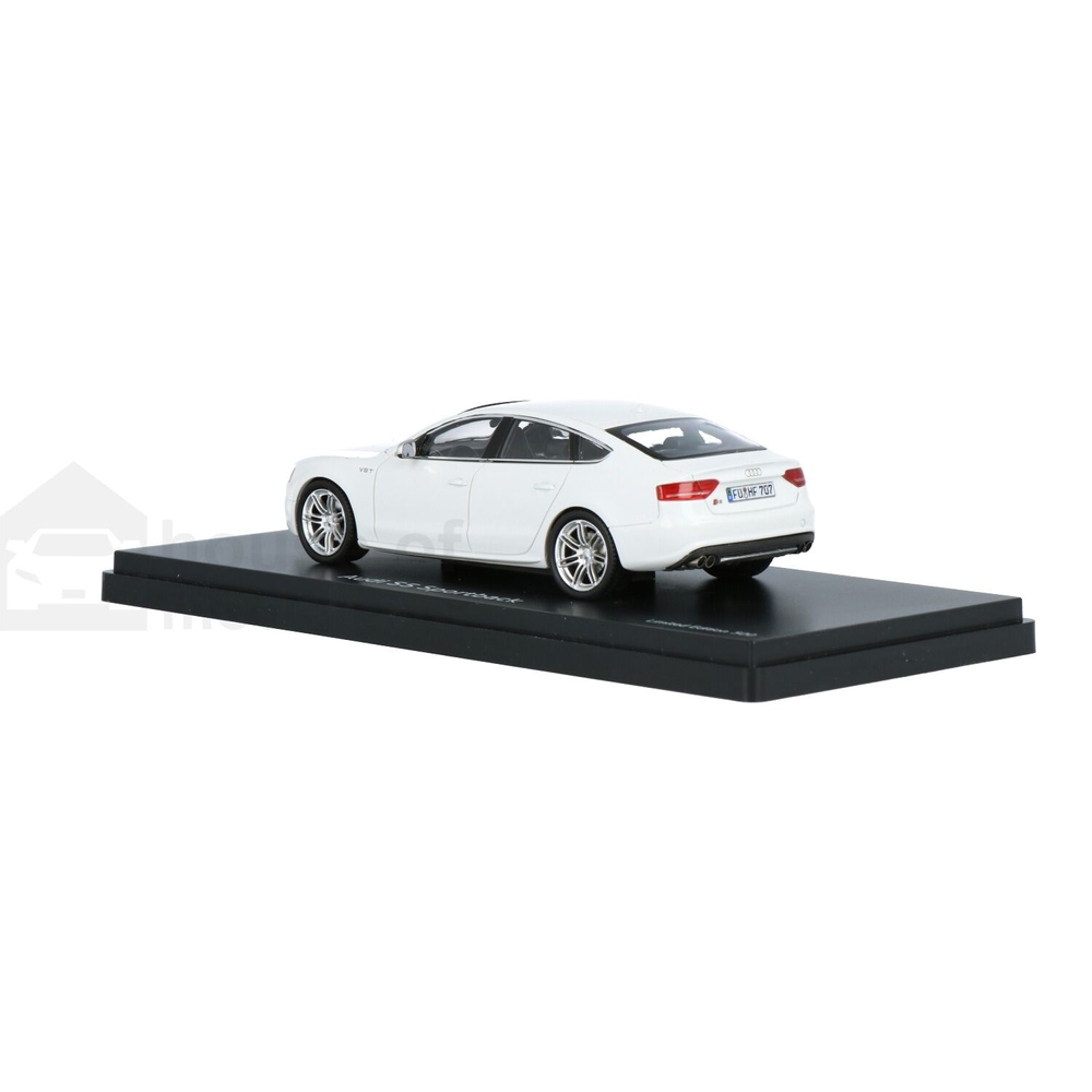 Audi A5 Sportback ホワイトミニカー audi3451952.jpg