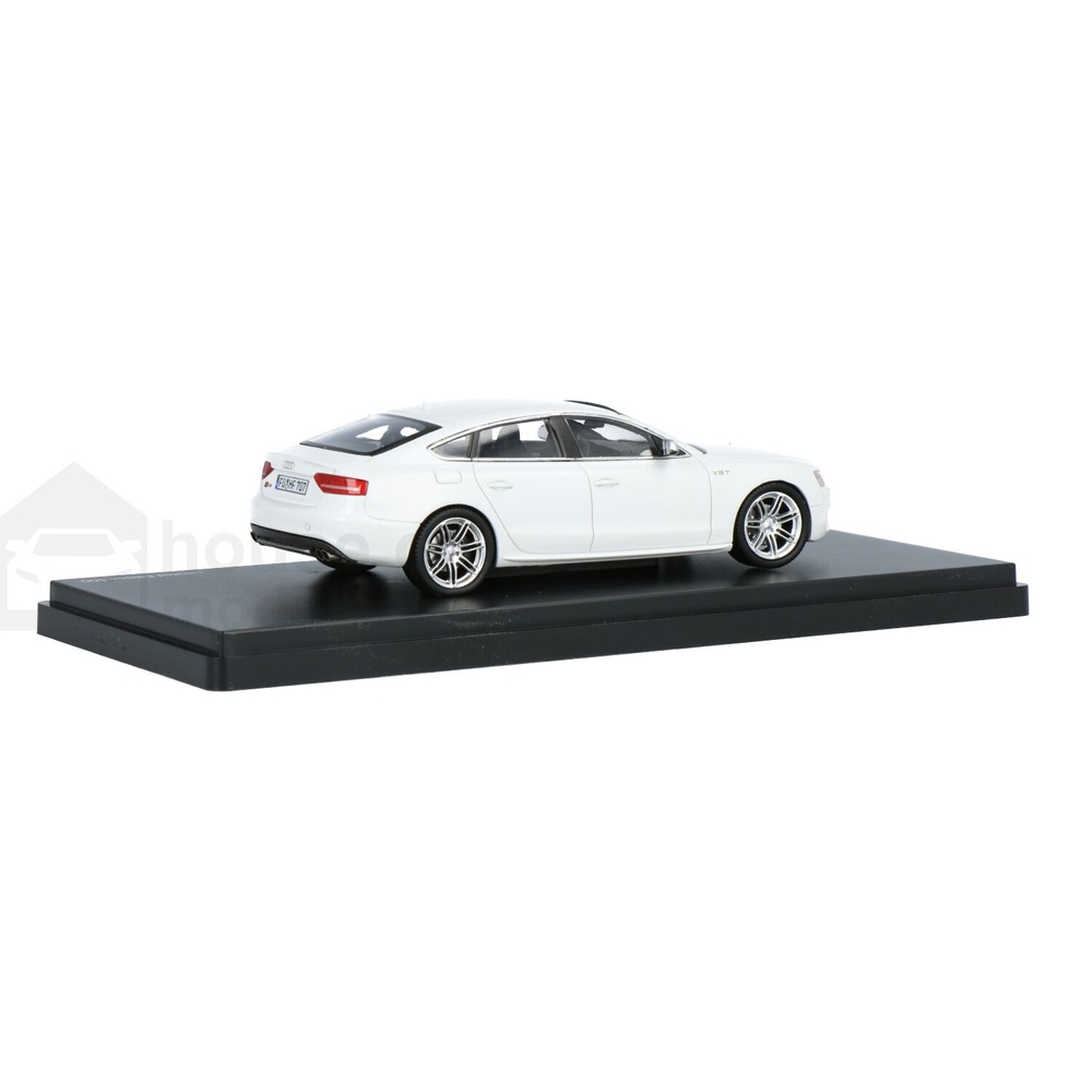 Audi A5 Sportback ホワイトミニカー Audi S5 Sportback | House of Modelcars