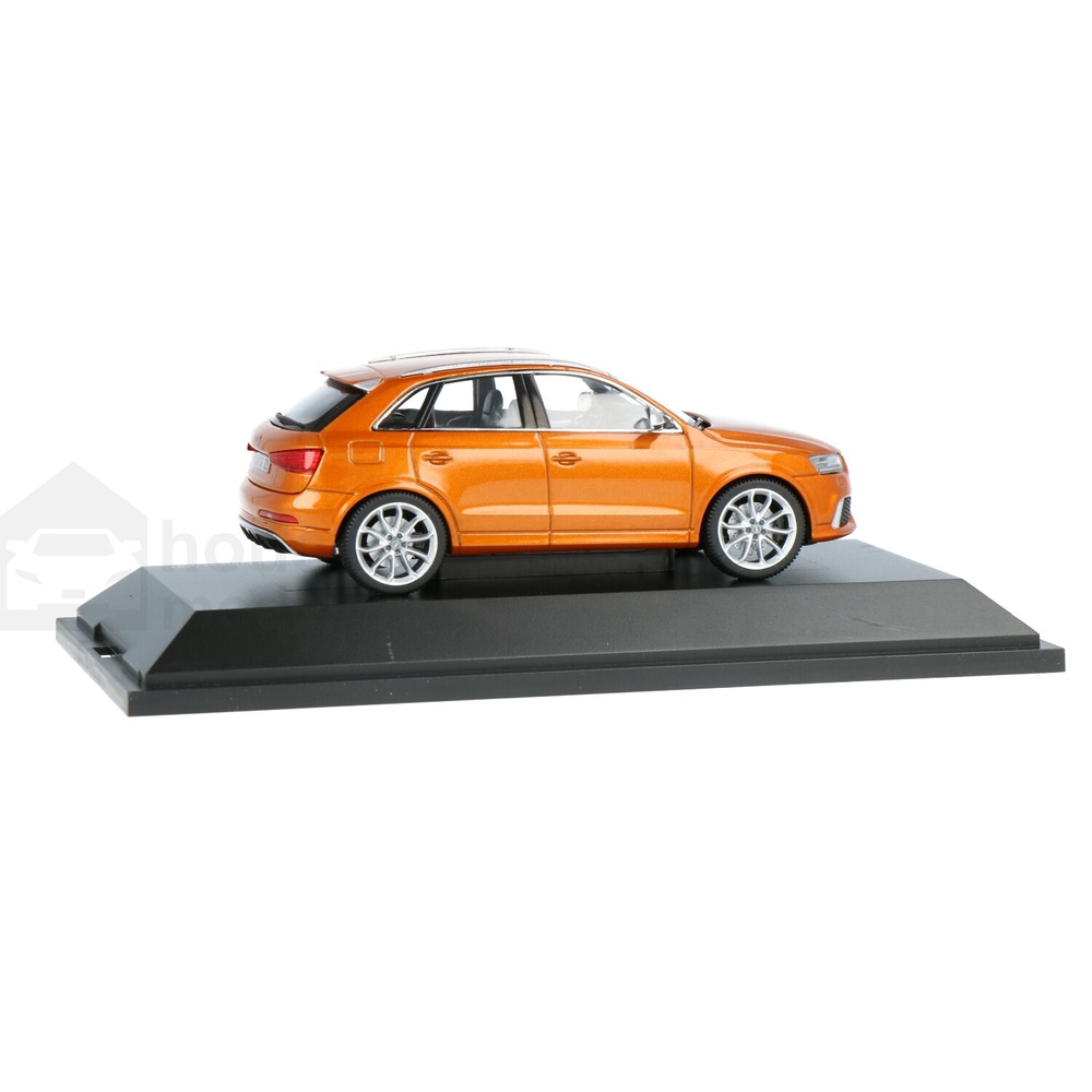 Audi RS Q3 ミニカー 1/43 Schuco Audi RS Q3 | House of Modelcars