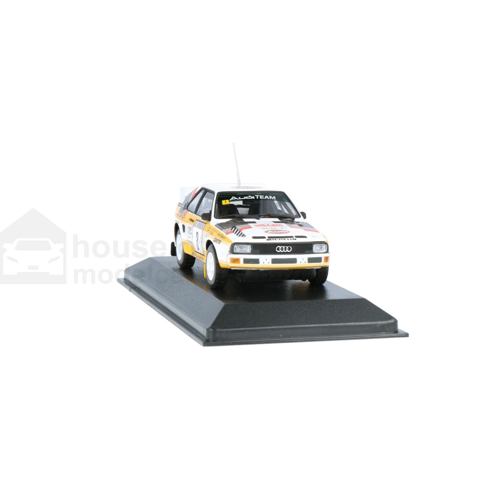 AUDI Quattro Sport 1/43 Minichamps 400012124 (blanche) 1008ex