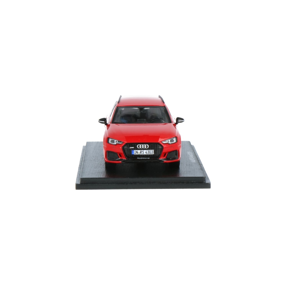 Audi RS4 Avant | House of Modelcars