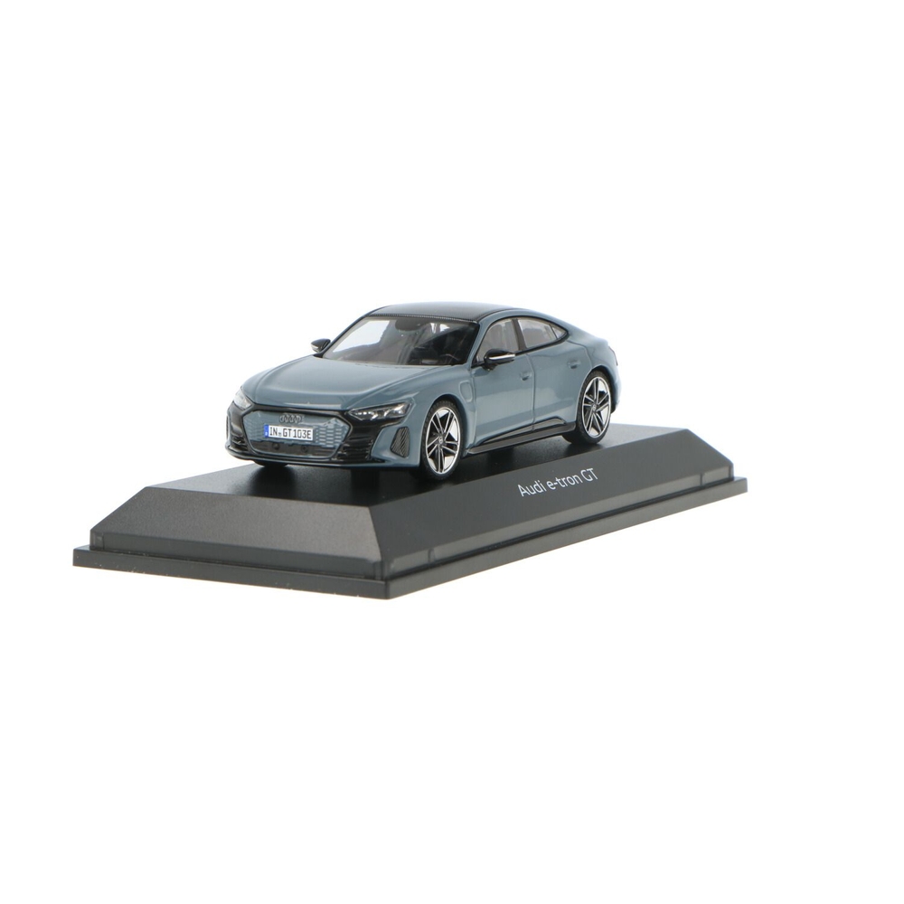 audi4903237.jpg