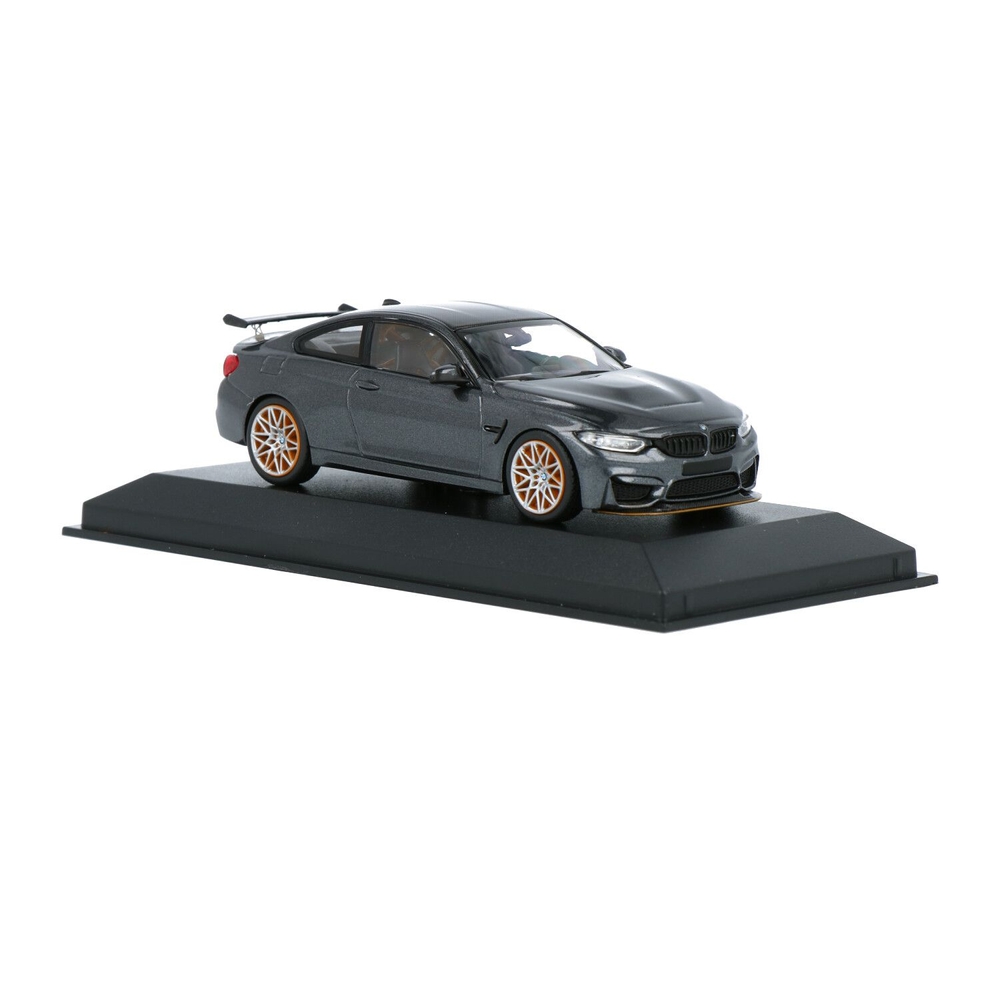 ミニチャンプス 1/18  M4 GTS 2016 ダークグレー Minichamps provides the BMW M4 GTS from 1:18