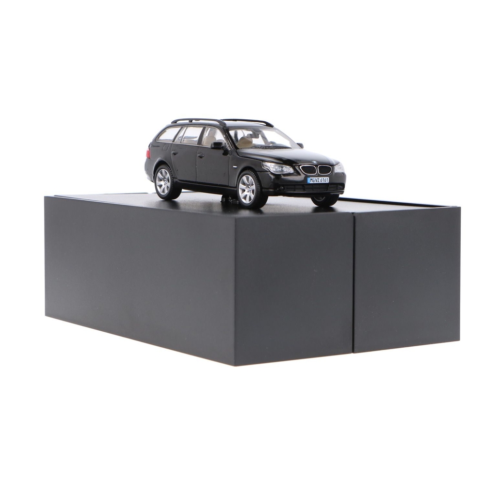 1/24 BMW530（カスタム品） bmw6093475.jpg