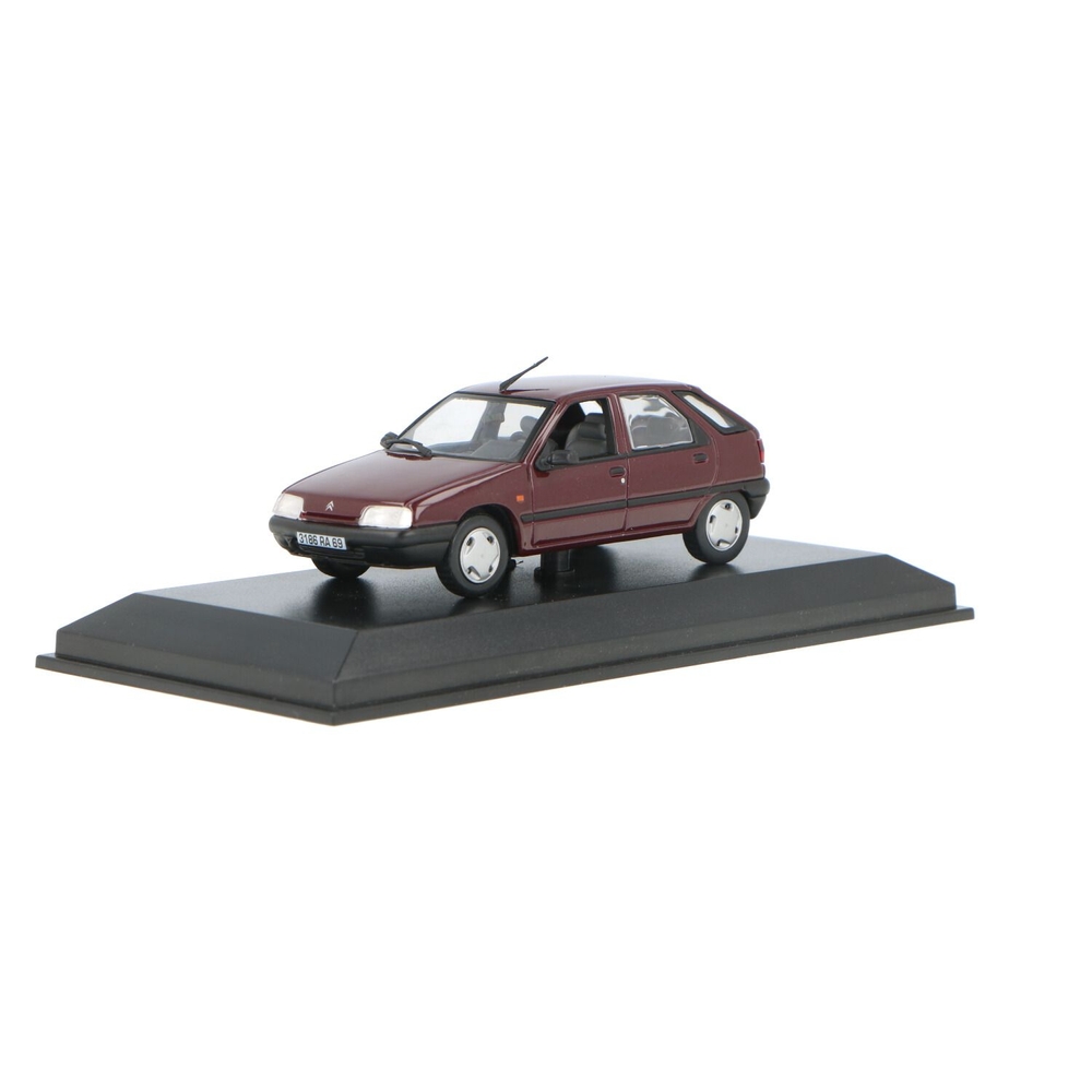 イグニッションモデル　1/43 #0469 Citroën ZX | House of Modelcars