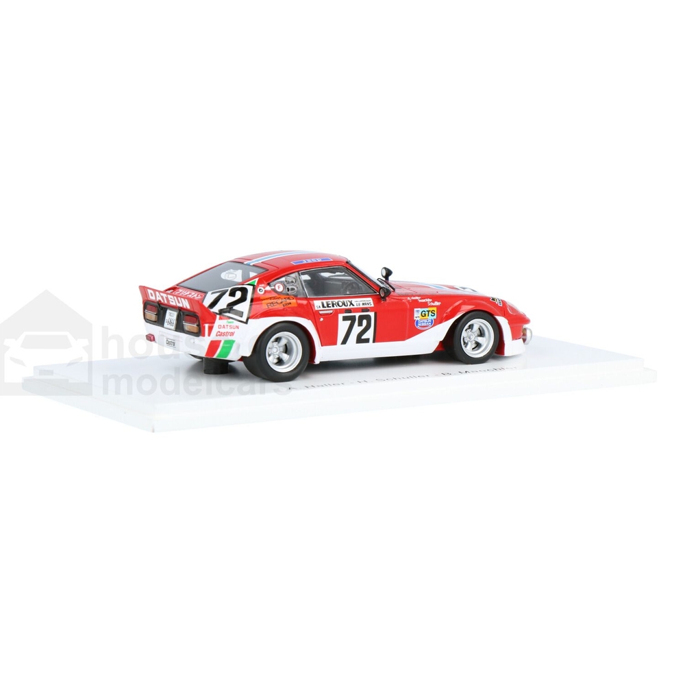 datsun3889922.jpg