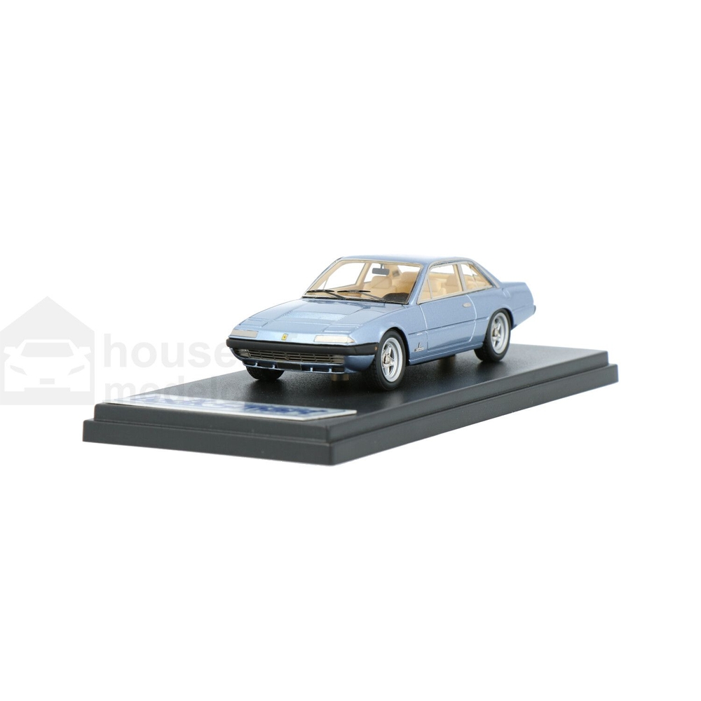 ferrari3325627.jpg