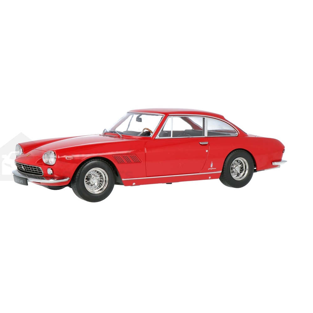 Ferrari 330 GT 2+2 | House of Modelcars