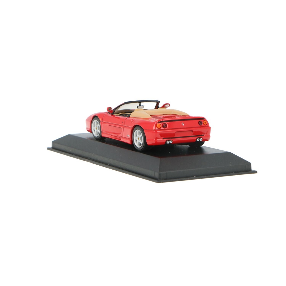 ferrari5008240.jpg