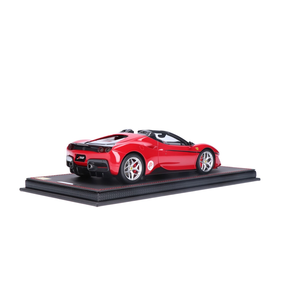 ferrari5158293.jpg
