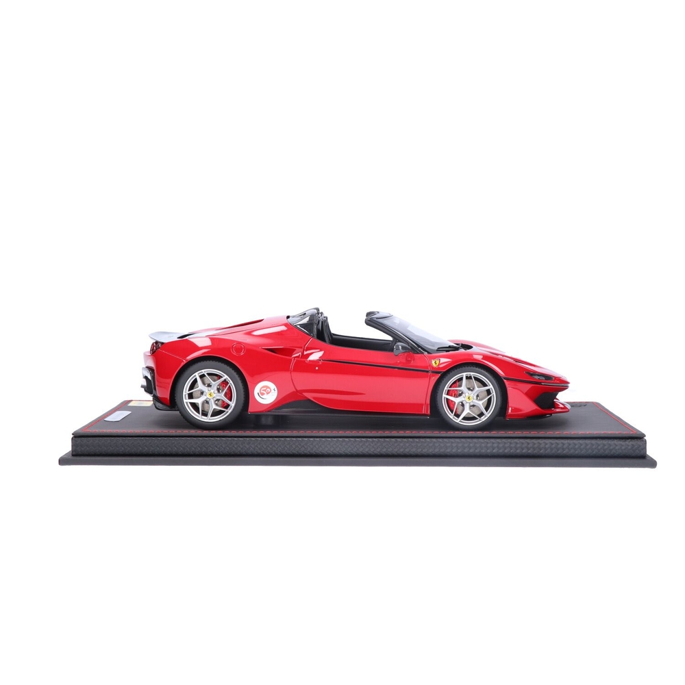 ferrari5158302.jpg