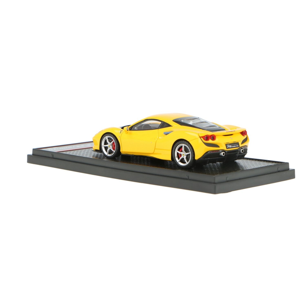 ferrari5206864.jpg