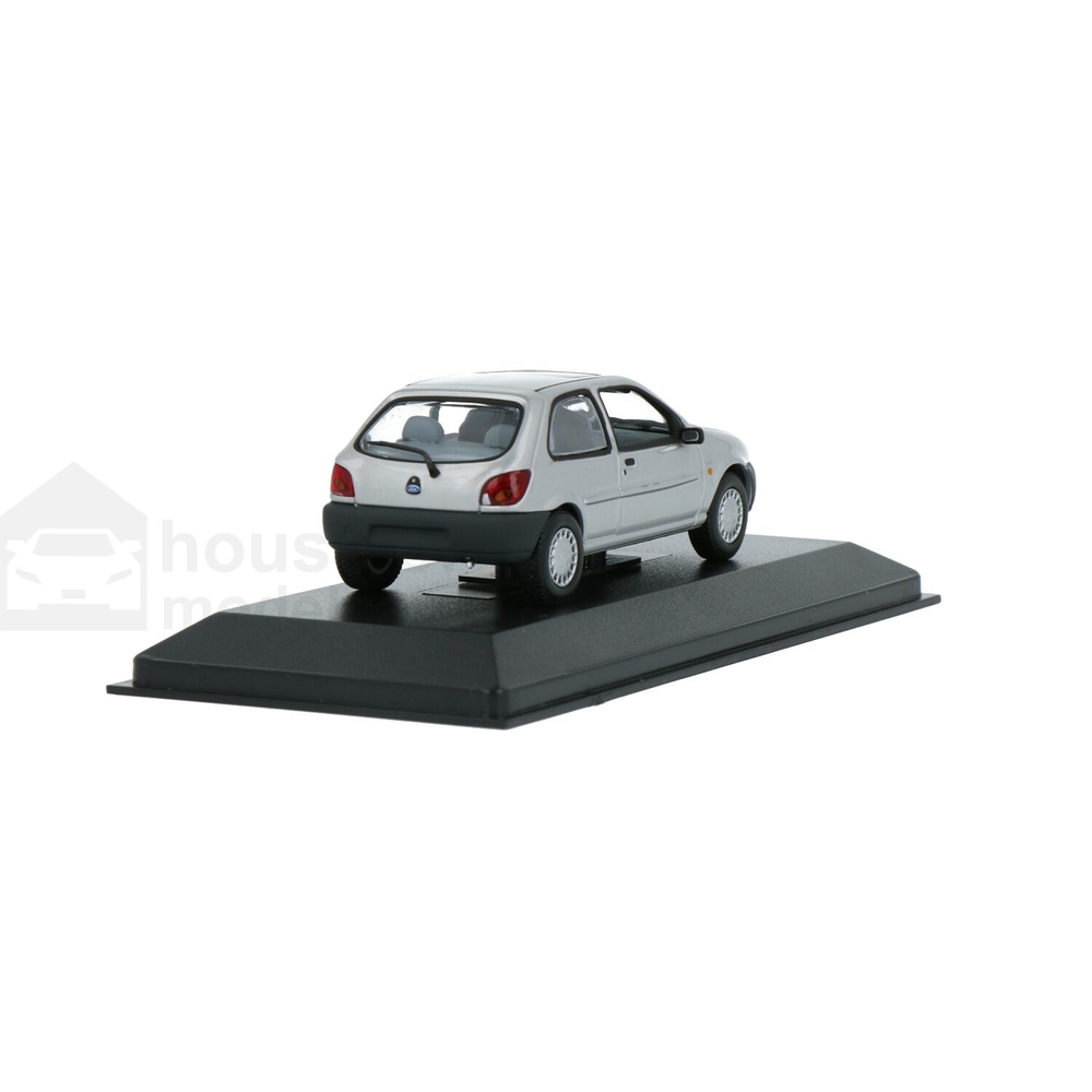 ミニカー　FORD FIESTA R5 1/43(非売品) Ford Fiesta R5 Rally Spec Plain Body Version 2015, IXO Models 1/43