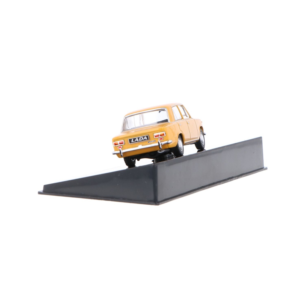 Lada 1200 | House of Modelcars
